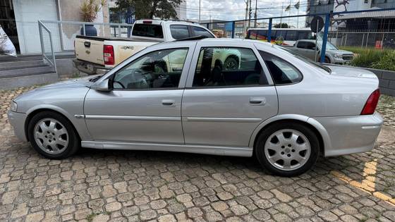 CHEVROLET VECTRA 2.2 MPFI CD 16V GASOLINA 4P AUTOMÁTICO